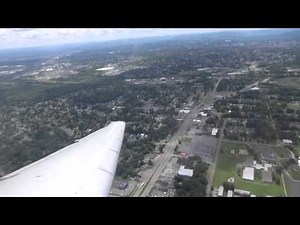 Delta MD-90 takeoff from Syracuse Airport on runway 28