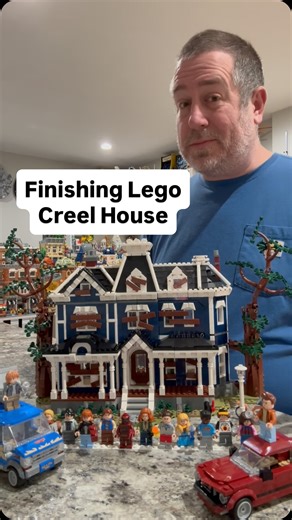 Michael Bales on Instagram: "Finished up the Lego Stranger Things Creel House. I really did struggle on how I felt overall on this set. It is interesting the gimmick of the house coming apart similar to upside down how can flip over but I was just ok with it. It wasn’t amazing but it also wasn’t terrible. Yes it had great details and good line up of minifigures but the build process just fell flat. I am giving this set a 3/5. What did you think of this set? #strangerthings #lego #creelhouse #leg