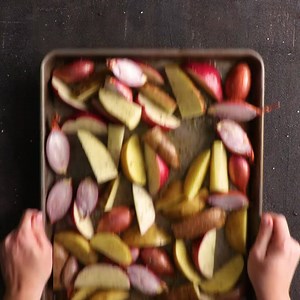 2.6K views · 96 reactions | One-pot dinners make weeknight dinner so much easier. From pasta to pork chops, here are 6 of our faves. GET THE RECIPES: https://armagazine.com/2QXH3lU | Allrecipes | Facebook