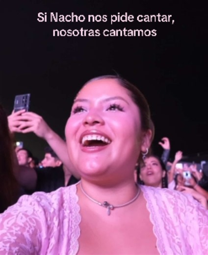 Chino y Nacho concierto en Lima 2021 - Costa 21 highlights