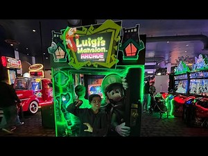 Nolan plays Luigi’s Mansion Arcade Game at Dave and Buster’s