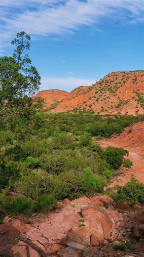 How to spend 1 day at Caprock Canyon since some say you can't! #caprock #caprockcanyon #caprockcanyonsstatepark #texasstateparks #spendonedaywithme #texasparks #texasparksandwildlife #texasparks100 #camping #texas #texascheck #campinghacks #campinglife #tent #tentcamping #bison #bisonranch #bisonherd #grandcanyon #bisonoftiktok #texastravel #traveltexas #visittexas #visittexasyall #visittexasstateparks #travel #traveltiktok #traveltok #hiking #hikingadventures #hikingtiktok #view #howtovideo #vi