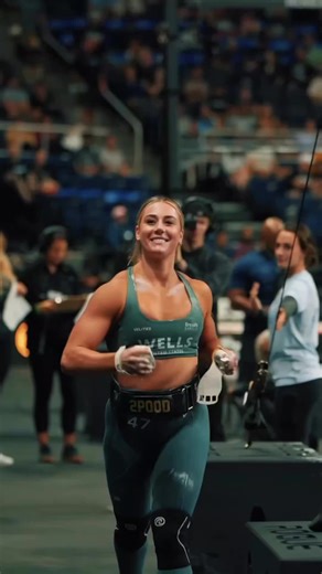 power 💪💙 #brookewells #unitedstates #gymgirl #athletics #girlswithabs