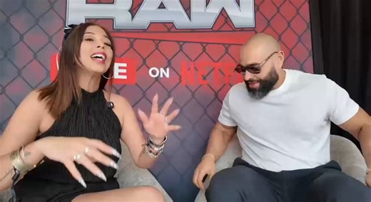 Rusev revela que Rey Mysterio se enteró que hablaba español por su entrevista con LLO, la lucha de escaleras en WrestleMania 42, Rusev Day, el Campeonato Intercontinental de la WWE y mucho más. WWE presenta SmackDown After Mania, este viernes a las 8:00pm desde el Dickies Arena en Fort Worth, Texas. WWE presenta Backlash, el sábado 9 de mayo en el Benchmark International Arena en Tampa, Florida. Boletos para ambos eventos a la venta en Ticketmaster. Ambos eventos estarán disponibles en vivo inte