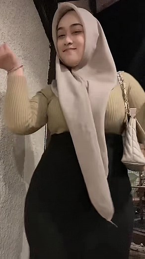 Salsa Viral: 5 Menit Tutorial yang Cantik