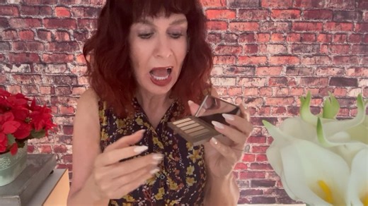 Watch How is Urban Decay  Basics Eye Shadow Palette on Mature Eyes on Amazon Live