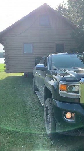 Sawyer Hannay on TikTok