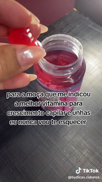 Melhores vitaminas para cabelo e unhas em gomas