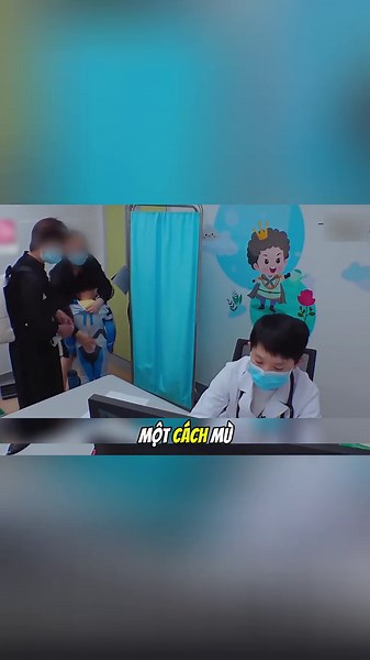 Người bà vô cùng hoan hỉ khi nuôi đứa cháu trai bốn tuổi trắng trẻo mập mạp#phimtailieu #khamphathegioi #viral #fyp