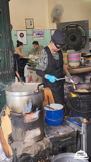 Food Reaction on Reels