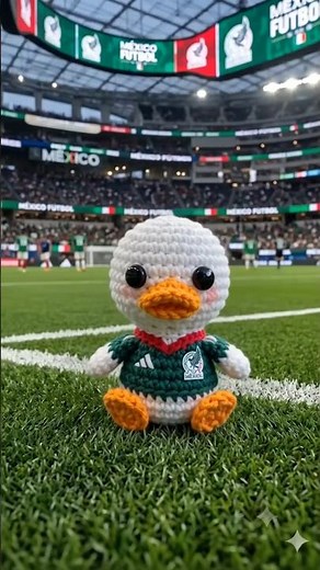 Crochet Your Own Merlin the Duck! ⚽🪿 Step-by-Step Amigurumi Tutorial