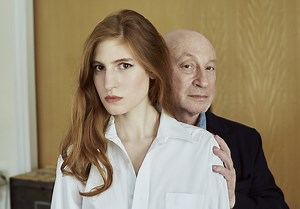 « Tout de suite maintenant » : rencontre avec Agathe Bonitzer et son réalisateur de père - Elle