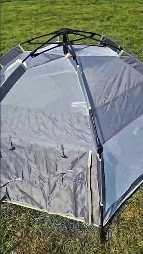 Pop-up, lightweight playpen for your little one!