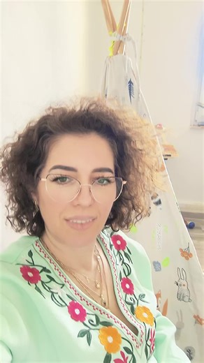 Claudia Bunicuța Zurli (@claudiazurlii)’s videos with sunet original - Luminita🌟