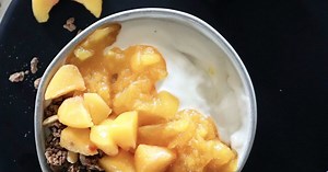 Easy Homemade Peach Compote