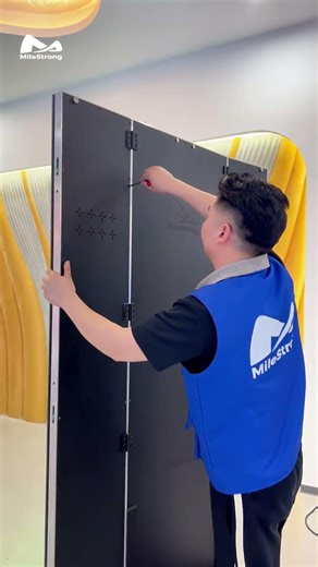 Tri-fold Single/Double-sided LED Display Screen#ledposterscreen #foldableledscreen