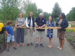 Pepper Pike officially opens its new ‘linear park,’ the Gates Mills Boulevard Trail