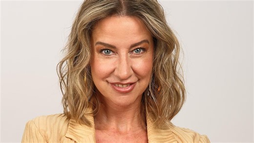 „Unter uns”-Umstyling: Isabell Hertel bekommt eine neue Frisur