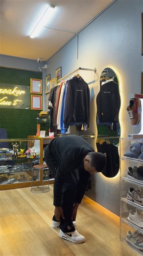 SneakerVault_pkr 🫰 | ONLY 30 PIECES PRICE 2k | Instagram