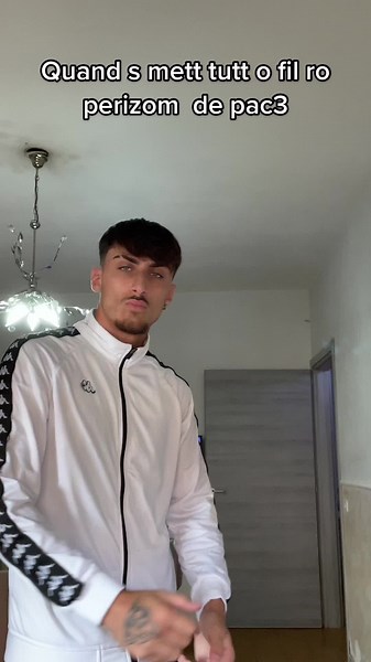 Stylish White Tracksuit Movement Performance
