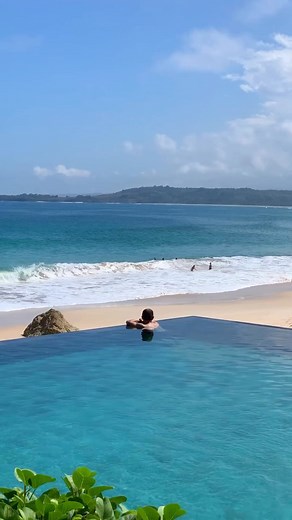 퐌퐚퐝퐞퐥퐢퐧퐞 퐋퐮 on Instagram: "Unforgettable moments at @nihi Sumba. ☀️﫶 Tat someone you’d love to create some memories there with.  : Sumba Island, Indonesia #roomwithaview #voyaged #shotoniphone #beautifuldestinations #tlpicks #iamatraveler #cntraveler #shotoniphone #edgeofwildness #nihigram #nihioka #nihi #nihisumba"