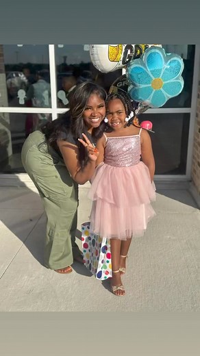 Malani Rose 🌹 is moving up to 1st grade! Grateful for my sister and mother who attended my child's graduation! Her first year in Texas was a success! | Shanneka Barber