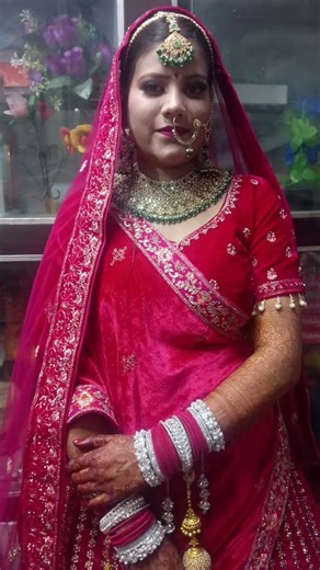cute bride 🥰🥰🥰🤟 🤟👌