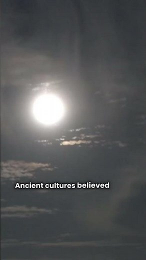 See a Ring Around the Moon? Here’s What It Means!