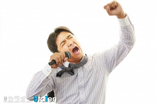 カラオケで低音が出ない！ホレる低い声の出し方や練習方法を男女別に解説！