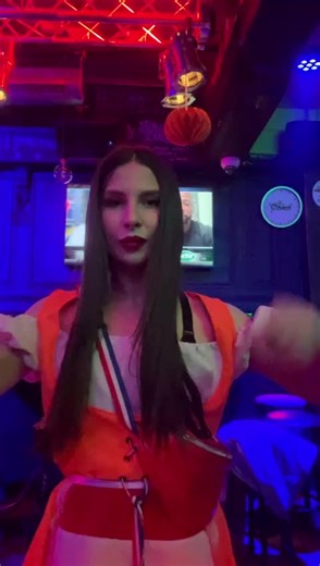 Ready for an unforgettable night? Join our Pub Crawl Tour guided by a sexy Beer Maid and dive into Amsterdam's infamous Red Light District! Here’s what you get: 🍻 Beer Maid Guide (optional but highly recommended!) 🍹 Buy a cocktail or shot, and get a FREE extra shot 🎉 Fun activities and quizzes along the way 🕒 3 hours of bar-hopping through the Red Light District 🎭 Special bar show performances! Groups of 5 or more required. Check out www.amsterdampartytour.com for more info! 📞 31 6 1318061