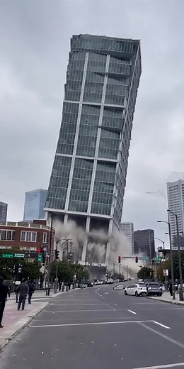 Big Building Collapsed In City #reelsfbシ #FYI | Viral Content