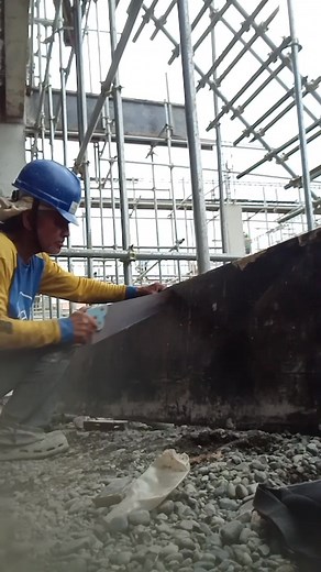 I've cutting phenolic board for beam 2nd floor slab. | Ernie Jabines