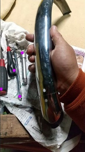 弟の自転車のステンレス泥除けカバーの凹みを叩き出しで戻し直しました