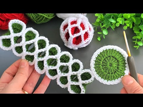 CROCHET CHRISTMAS 🎄 How to Crochet The Christmas Ball Ornament Pattern | Easy Tutorial