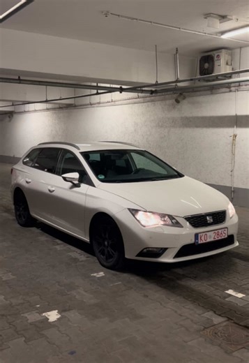 Seat Leon ST 1,4 TSI Style 📆 2015 rok 🛣️ 172250 km 🕹️ automat 🐎 150 hp 🧙‍♂️ 1 właściciel 🚨 bezwypadkowy Wstępna oferta 39900 zł 💰 Do poprawy tylny zderzak ⚒️ #autazaukcji #licytacje #import #autohandel #autazniemiec