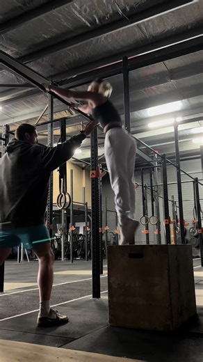 just enjoying the journey 🤩 #muscleup #crossfit