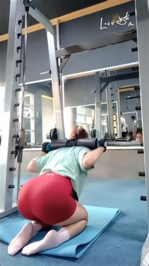 Effortless Training, Stunning Results — Gym Girl Inspiration! 04