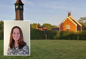'Trees on green are unsafe and will ruin our view'