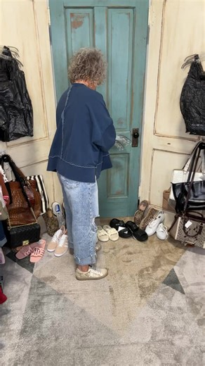 The Snob Shop Exchange on Reels