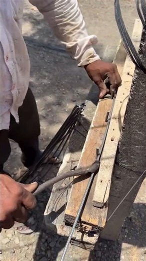 Proses Pembengkokan Besi Beton Manual Menggunakan Rebar Bender | Teknik Fabrikasi Tulangan Presisi