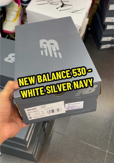 New Balance 530 Review: White Silver Navy Style