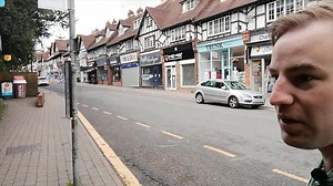 Chalfont St. Peter Past & Present Part 1. Exploring the Buckinghamshire village of Chalfont St. Peter we walk from the village centre, up Market Place to Gold Hill Common looking at the plaques which show scenes of how the village used to look. In Part 2 will look at the High Street. | Henry's Adventures