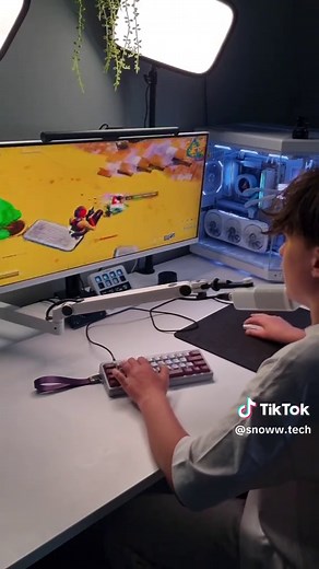 Epomaker TH40 Keyboard Review: Gaming Experience Revealed