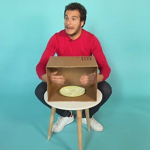 187K views · 1.3K reactions | Amir nous parle de son nouvel album en jouant au jeu What's In The Box, ça vaut le coup d'oeil ⤵️ | Aufeminin | Facebook