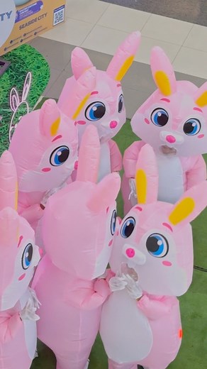 It's an EGGciting weekend at SM Seaside! 🐰🐰🐰🐰Watch the Easter Bunny Bunch hop with joy on March 30-31 every 2PM, 4PM, and 6PM at the City Wing Atrium. ✨🥚#EverythingsHereAtSM #AWorldOfExperienceAtSM | SM Seaside City Cebu (Official)