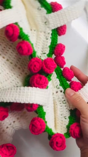 8K views · 76 reactions | Crochet rose flowers bag  #rose #crochet #flower #spring #roses #roseflower #crochetbag #flowercrochet #bag #crochetflower #crochetutorial #diy #habdmade #foryou #handcrafted #fyp #crochetrose #crochetidea #crochetlovers #totebag #crocheting #rosecrochet | Crochet Bag Creation | Facebook