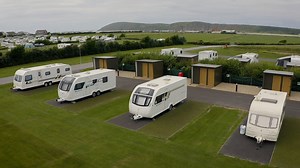 Check out this new video of our Seasonal En-suite pitches. Don't they look amazing?! | Warren Farm Holiday Centre