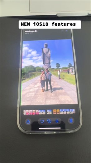 With this new iOS 18's Clean UP Feature , you can easily remove unwanted people from your photos! Keep the shots you love. 📸✨ #iOS18 #cleanup #iphone16pro #iphone #iphonetricks