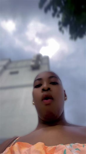 Linara_Silva (@linara_silva)’s videos with Um Pôr do Sol na Praia - LUDMILLA