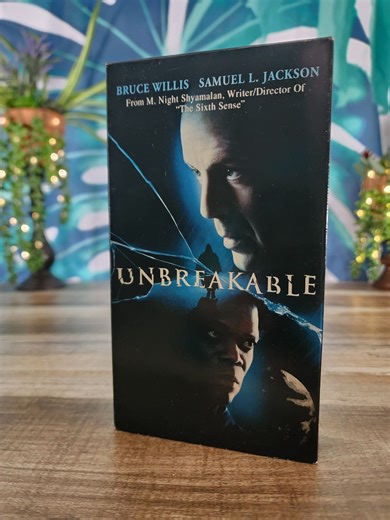 Unbreakable VHS Tape: Bruce Willis, Samuel L. Jackson, Superhero Thriller - Etsy